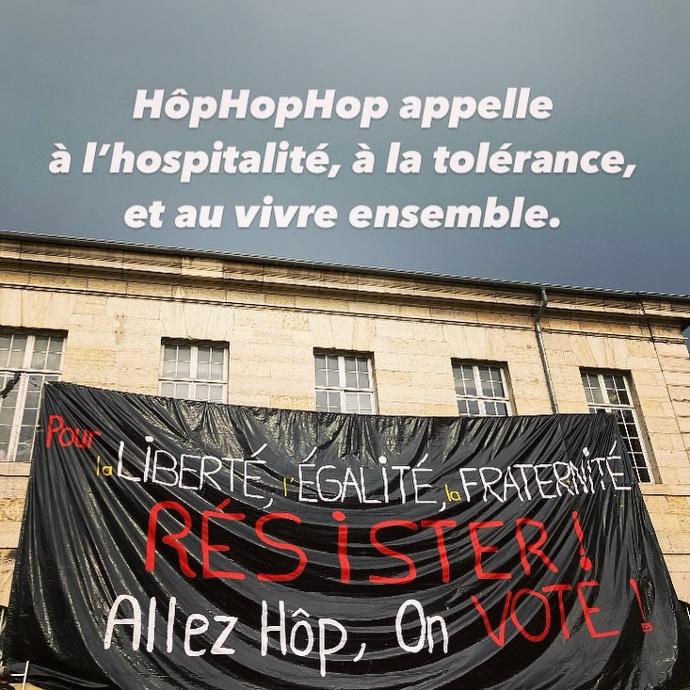 banderole liberte egalite fraternite besançon